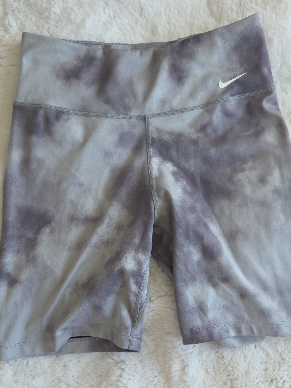Nike Women's Gray Marble-Print Performance Bike Shorts